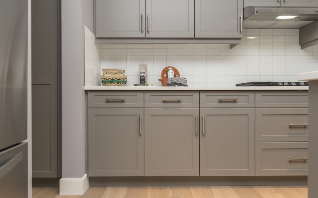 Elevate Your Kitchen with Flooring Source’s Luxurious Kitchen Cabinet Design